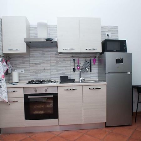 Simpa Apartment Napoli Esterno foto