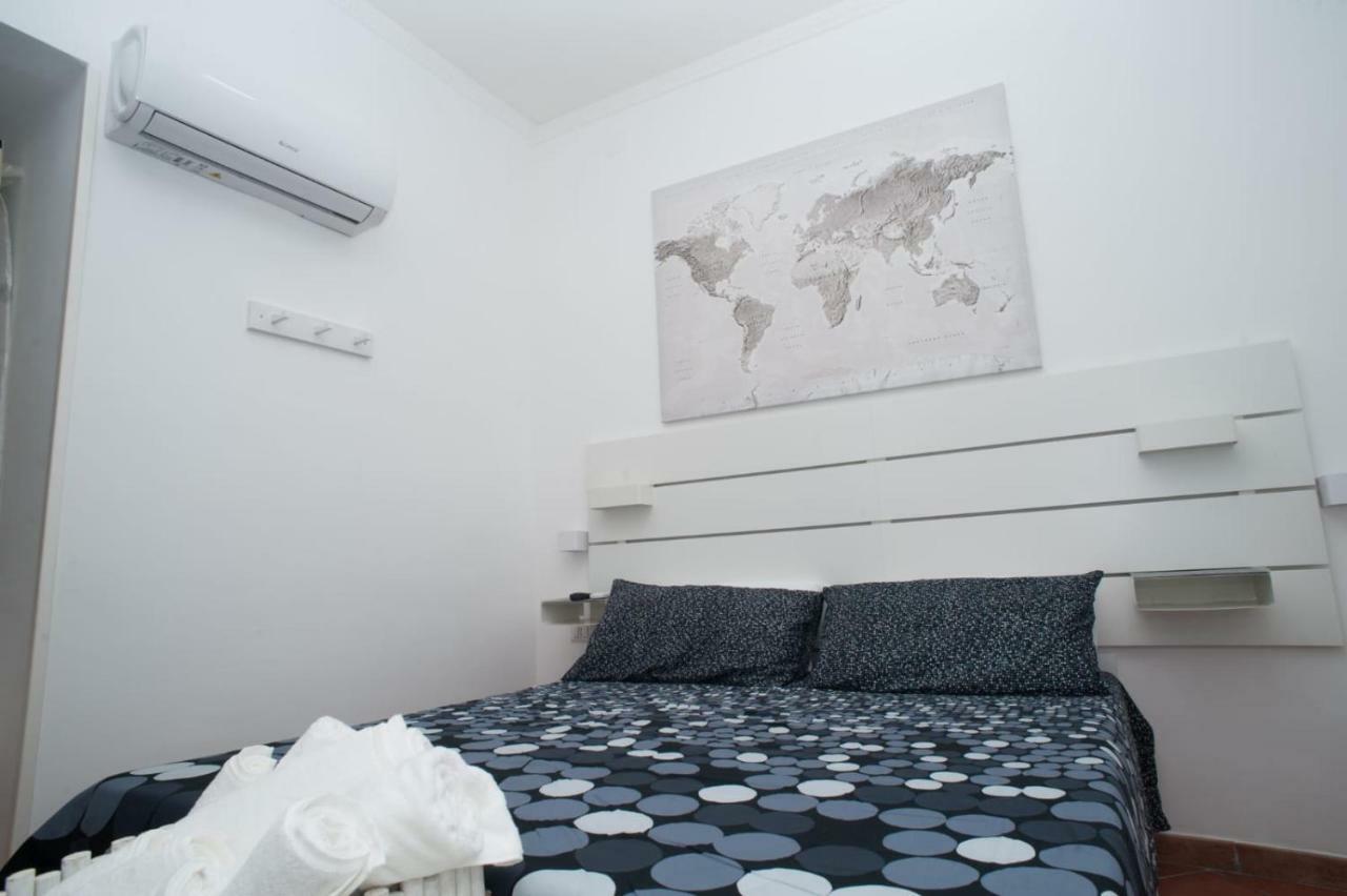 Simpa Apartment Napoli Esterno foto